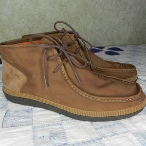Tommy Bahama Rivington Relaxology Chukka Boots